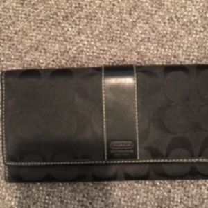 Coach signature wallet